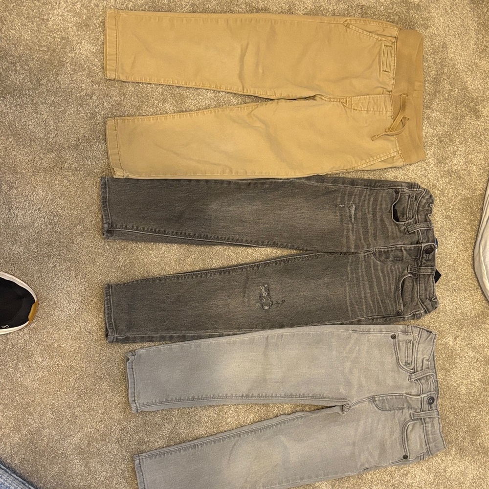 Boys 5t Gap and OldNavy Set of Three Casual Pants in Tan and Gray